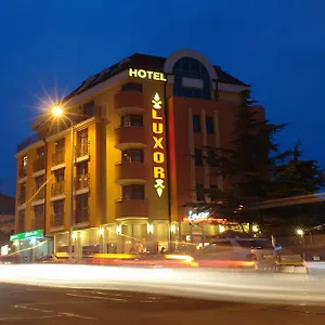 hotel-luxor-burgas.sozopol-hotels.com/